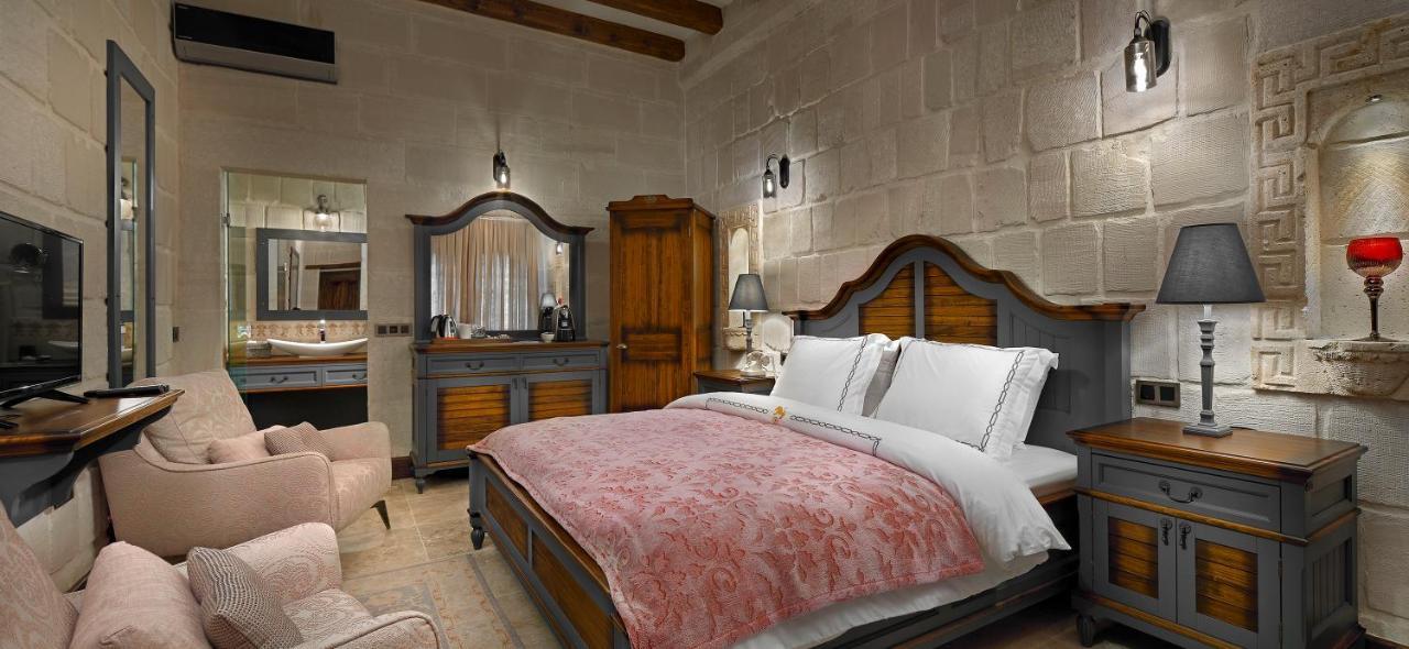 Seraphim Cave Suites & Spa Ürgüp Bagian luar foto