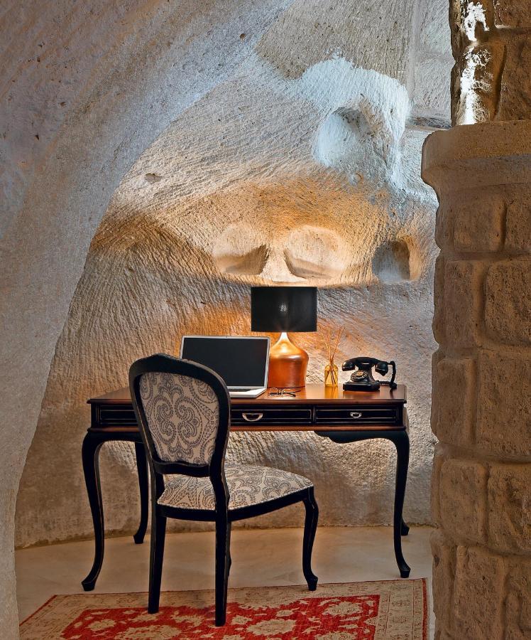 Seraphim Cave Suites & Spa Ürgüp Bagian luar foto