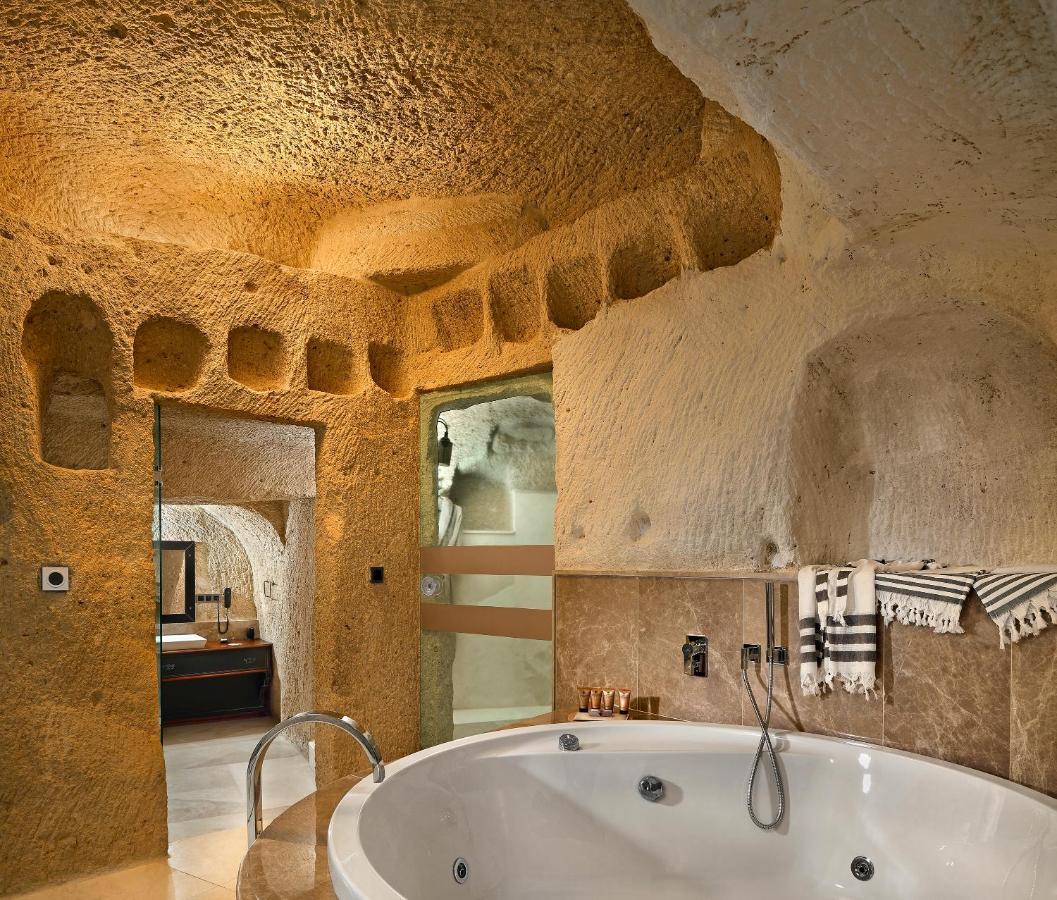 Seraphim Cave Suites & Spa Ürgüp Bagian luar foto